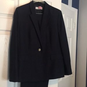 Navy Pantsuit by Tahari, sz 16